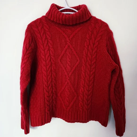 Aran Mor Turtleneck Cableknit Sweater - Picture 2 of 8
